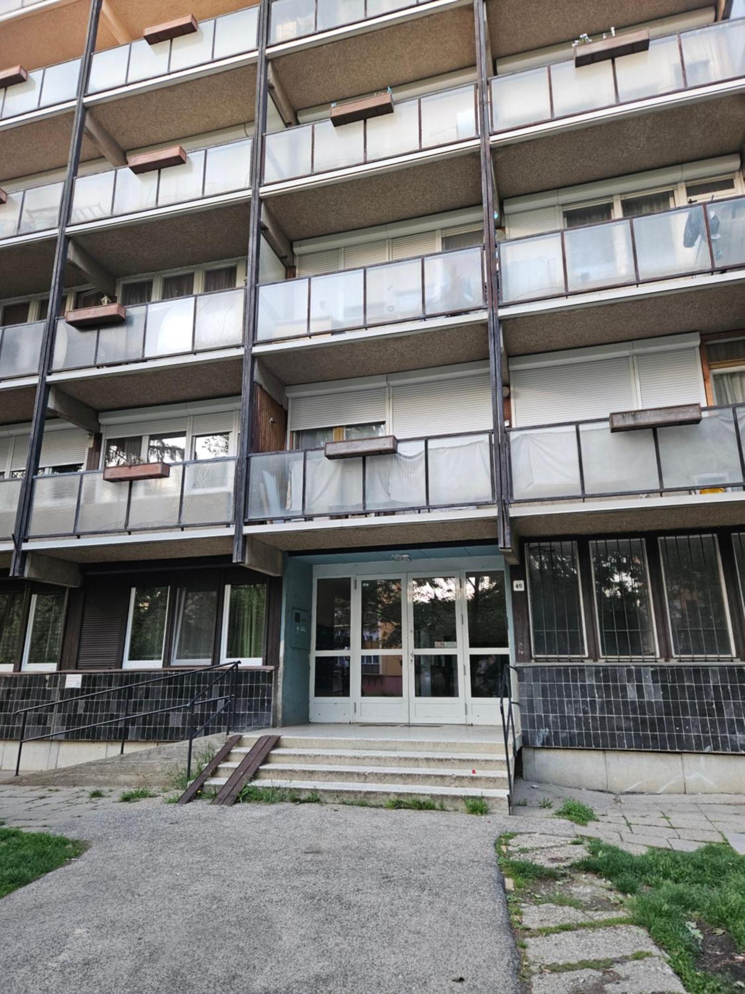 Derkovits Appartman Szombathely Exterior foto